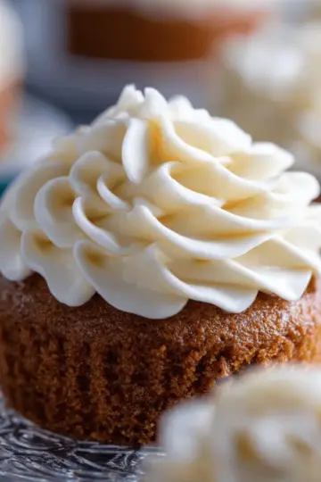The Best Cream Cheese Frosting Recipe