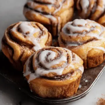 Cinnamon Roll Muffins