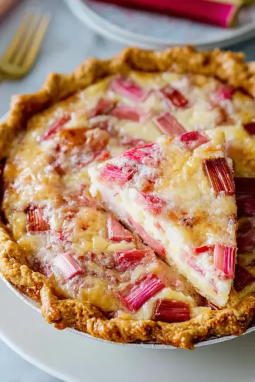 Quick and Easy Rhubarb Custard Pie